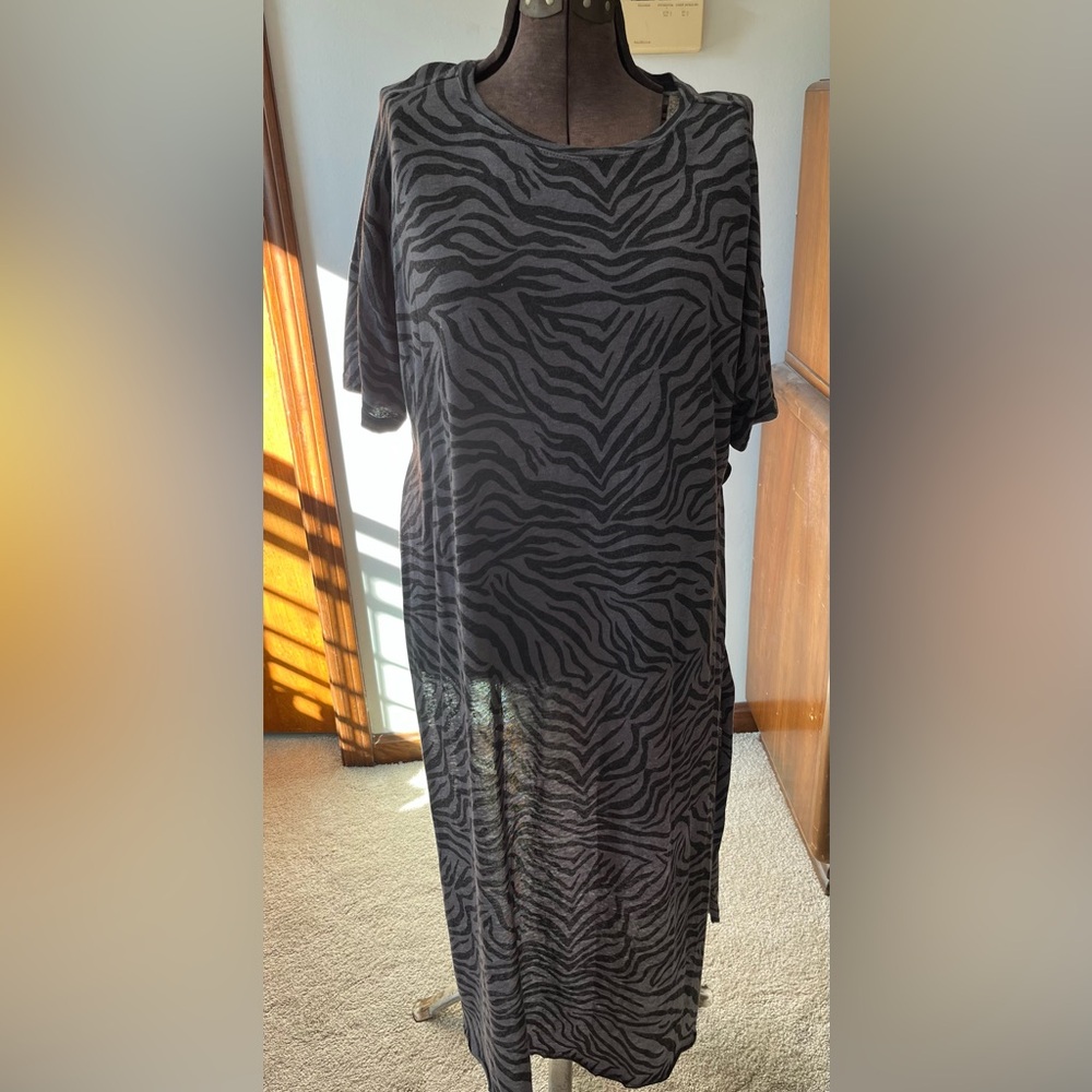 Black and gray Zebra Print Dress from the Buckle